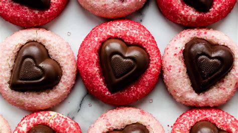 23 Easy Valentine’s Day Dessert Recipes | Eat This Not That