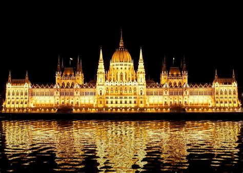 Budapest Night by JasminaSusak on DeviantArt