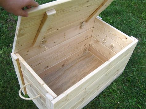 Woodwork How To Build A Wooden Trunk PDF Plans