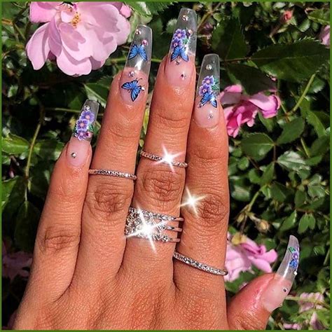 35+ Latest Edgy Aesthetic Acrylic Nails - Ring's Art #acrylic #aesthetic #art #edgy #latest # ...