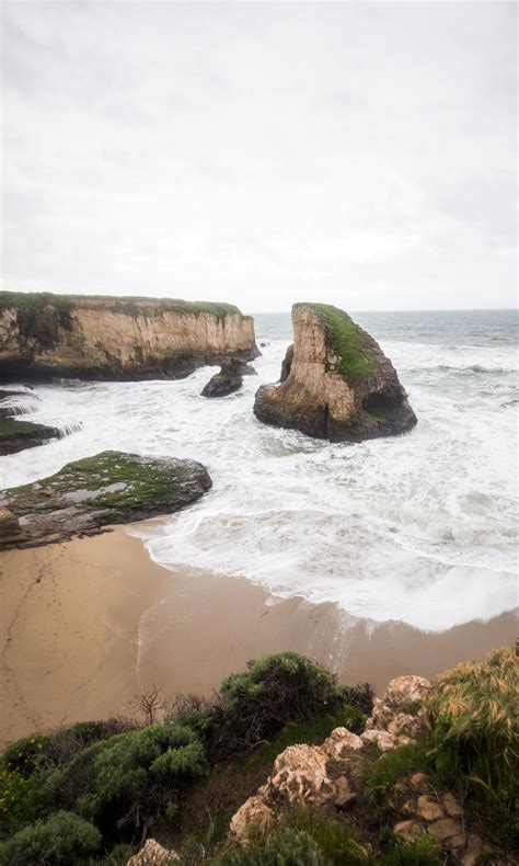 Shark Fin Cove: One of Northern California’s Best Beaches via @cathroughmylens California Beach ...