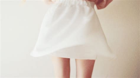 dress twirl gif | Tumblr