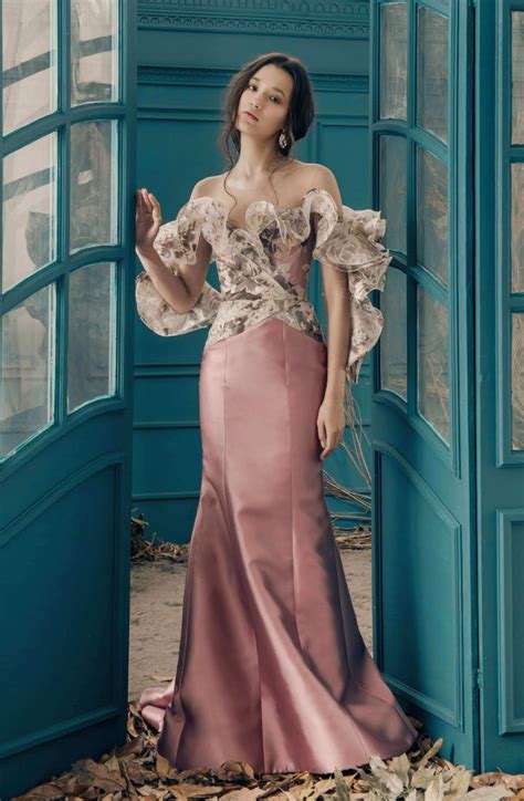 Fall Winter 18 – 5 » Gown Design | Filipino Fashion Designer | Mark Bumgarner Couture Inc ...