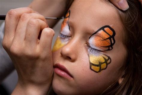 butterfly | Face painting, Butterfly face paint, Face painting designs