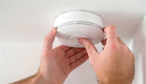 4 Easy Steps to Test Your Smoke Alarms - Smoke Alarm Smart Switch