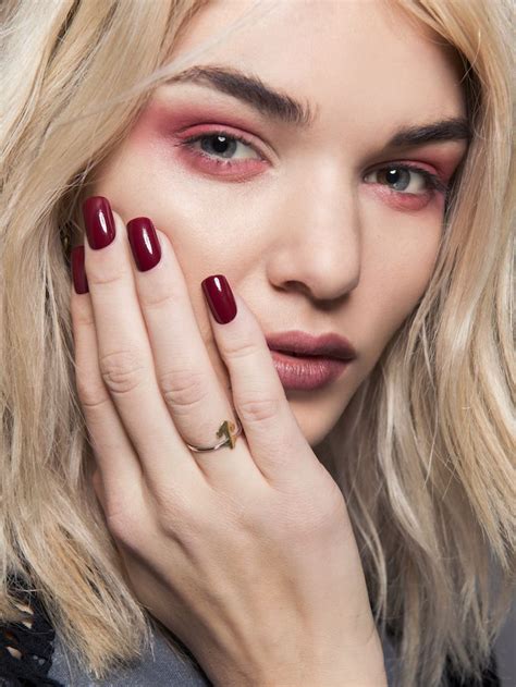 The 12 Best Fall Nail Colors, According to Byrdie Editors | Nail colors, Fall nail colors, Fall ...