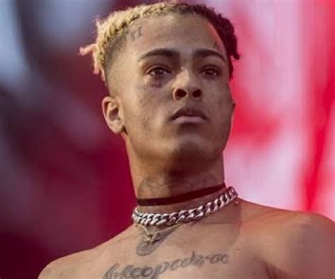 XXXTentacion Biography - Facts, Childhood, Family Life & Achievements