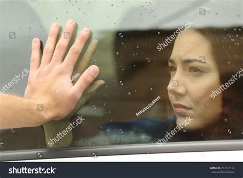 747 Young Couple Car Trouble Images, Stock Photos & Vectors | Shutterstock
