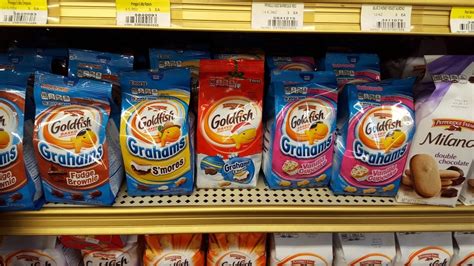 I didn't realize these Goldfish flavors existed : r/mildlyinteresting