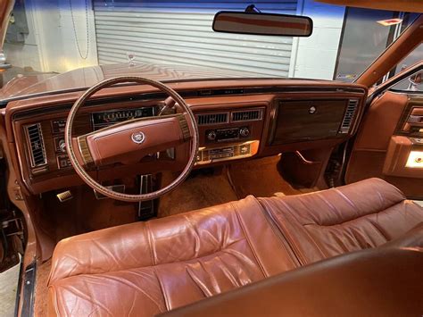 1977 Cadillac Fleetwood interior | Barn Finds