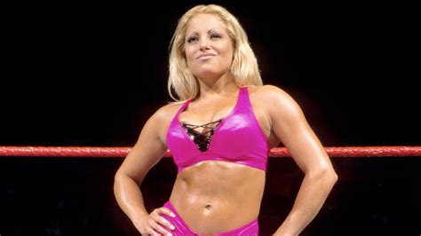 Trish Stratus | WWE