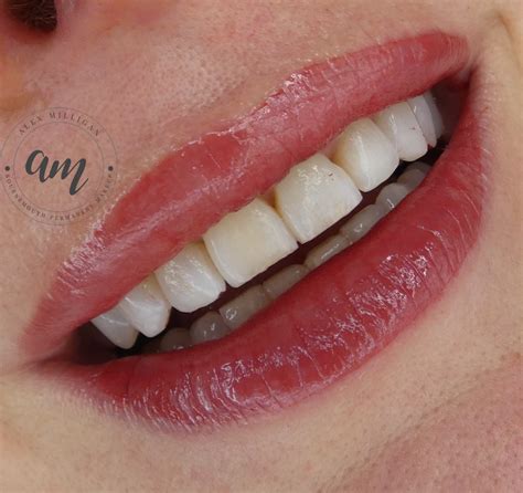 Aggregate more than 136 permanent lip tattoo latest - in.starkid.edu.vn