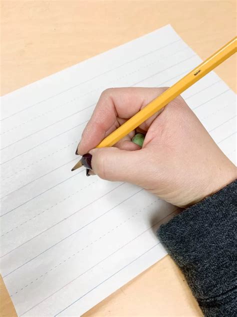 When to Introduce a Pencil Grip