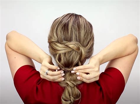 Seven Gorgeous Ways To Upgrade A Ponytail