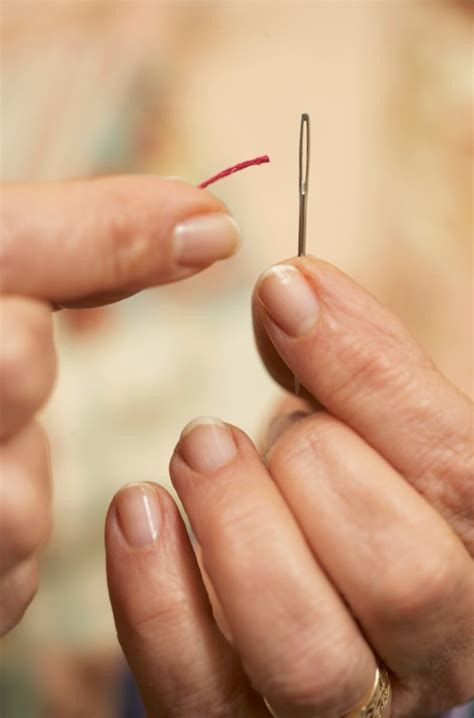 Threading Sewing Needles | ThriftyFun
