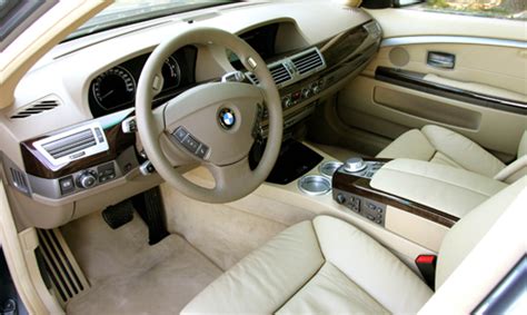 BMW 750 - All Cars in The World