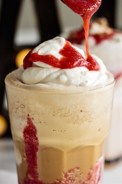 Starbucks Strawberry Funnel Cake Frappuccino – Milk and Pop