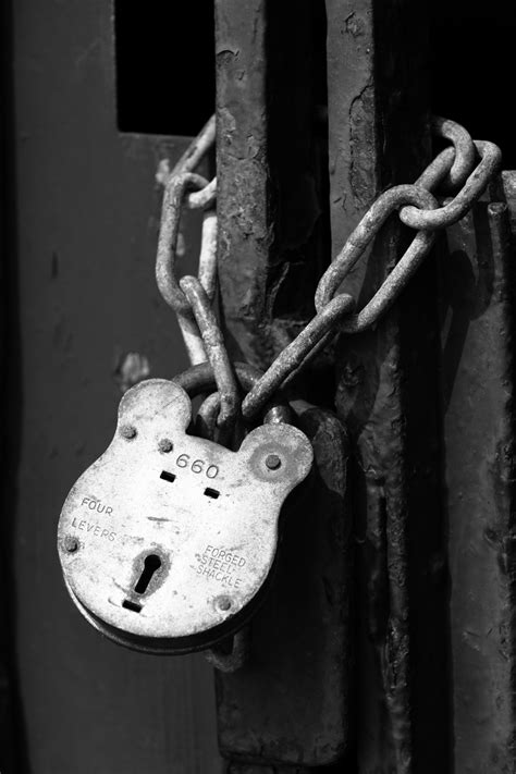 Old Metal Padlock Free Stock Photo - Public Domain Pictures