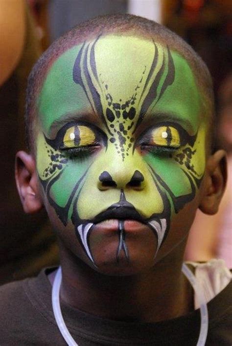 50 Pretty And Scary Halloween Makeup Ideas For kids Face Painting For ...