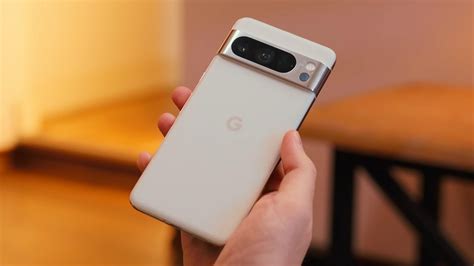 The Pixel 8 Pro's Biggest Update Adds Google's New Gemini Nano AI