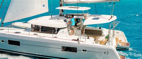 Caribbean Bareboat Sailing Charters | Barefoot Yacht Charters