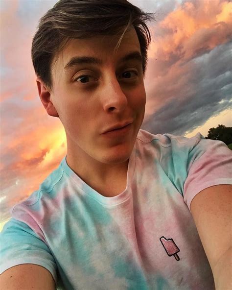 Thomas Sanders on Instagram: “Me and the Sky Matched Today 🍬” | Thomas sanders, Sanders, Thomas