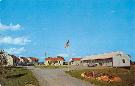 Remsen New York Breezy Acres Motel Street View Vintage Postcard K99203 | eBay