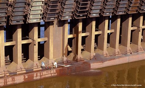 Cleaning Taconite Pellets off of BN Dock 1 at Allouez, Wis… | Flickr