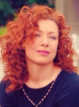 Alex Kingston - River Song Photo (34810648) - Fanpop