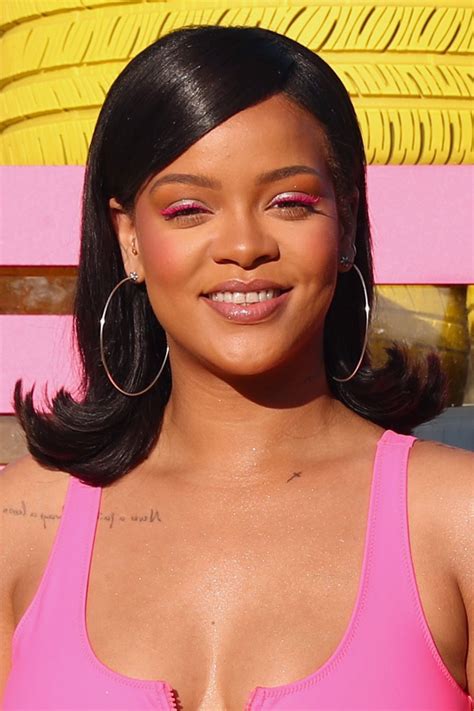 Rihanna - HarpersBAZAARUK #Coachella #Coachella2018 #music Y2k Hairstyles, Baddie Hairstyles ...