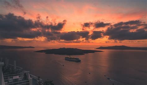 Santorini sunset: Best places to view - Tripadvisor