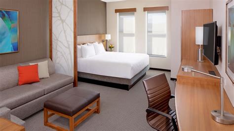 Hotel Rooms in Florence, SC | Hyatt Place Florence / Downtown