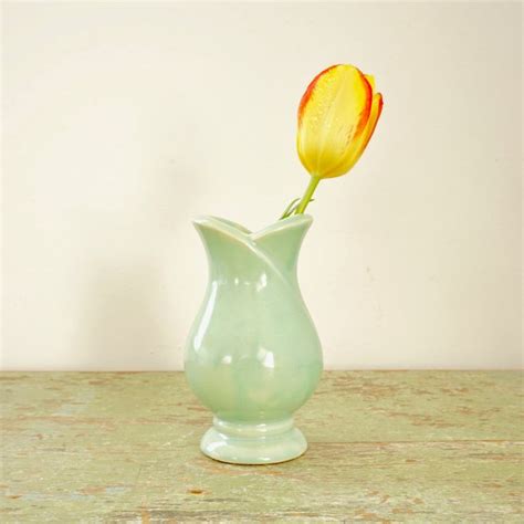 Vintage Tulip Vase Green Ceramic Bud Vase Small Pottery Vase | Etsy | Tulips in vase, Green ...