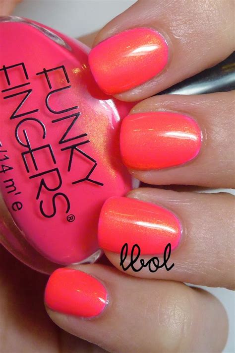 Funky Fingers - All The Rave Nail Polish Designs, Cute Nail Designs, Nail Polish Colors, Nail ...