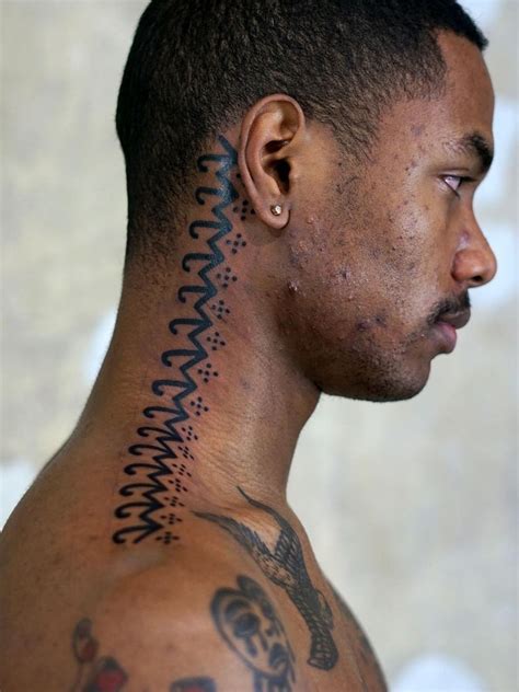 Discover more than 59 black people with colorful tattoos super hot - in ...