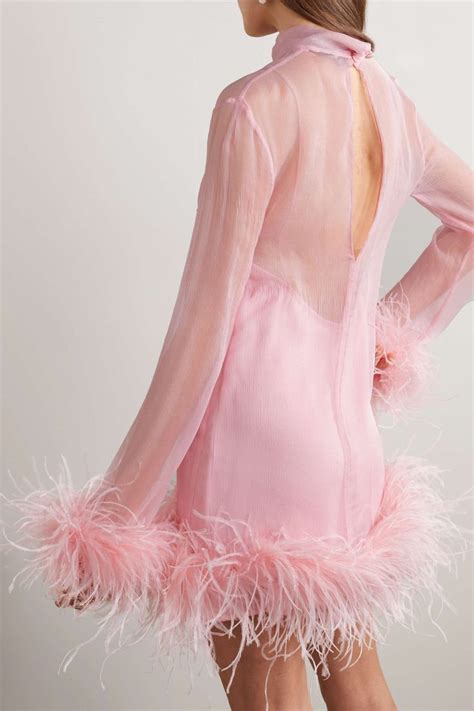 Pink Outfits, Dress Outfits, Feather Outfit, Pink Palette, Fashion Show, Fashion Outfits, Pink ...
