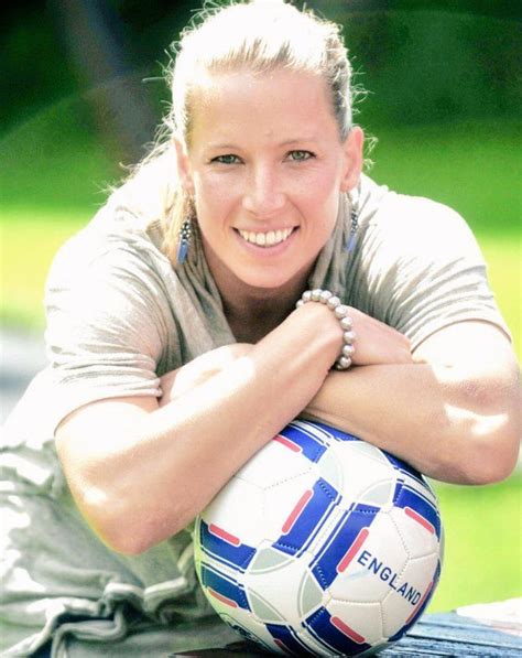 Rachel Brown-Finnis, former England lionesses goalkeeper. : r ...