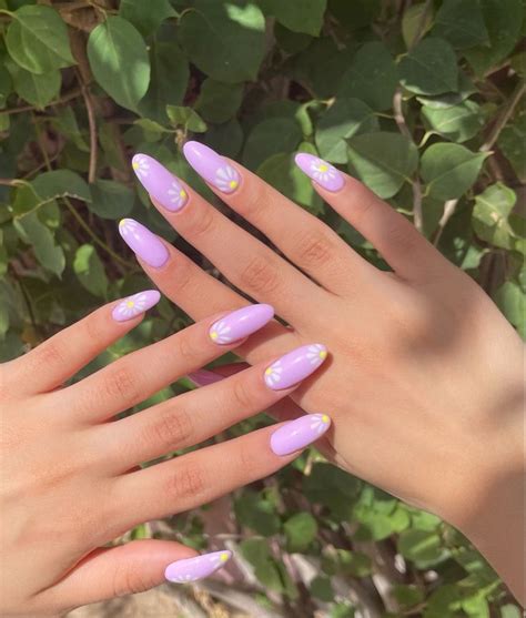 40+ Light Purple Nails To Inspire Your Next Manicure | Lilac nails ...