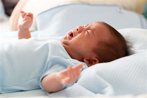 Oral thrush in babies— A Pediatrician talks symptoms, treatment and how ...