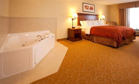 32 BEST Baltimore Hotels with Jacuzzi in Room ️ 2025