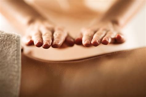 Study Finds Massage Post-Workout Helps Speed Recovery | Glamour