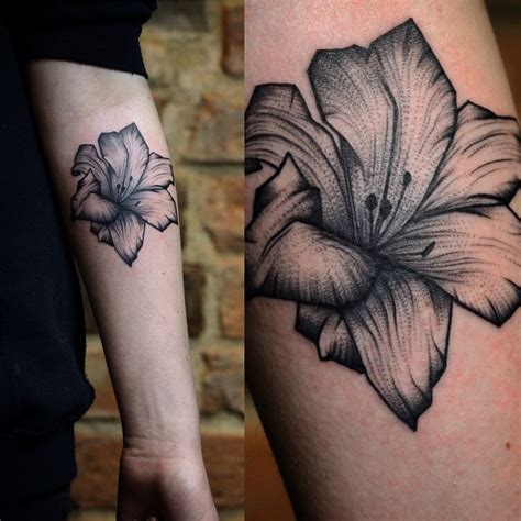 Delicate water lily tattoo. #flowertattoo #delicatetattoo #dotwork #armtattoo #tattoo | Water ...