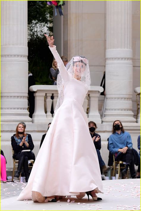 Margaret Qualley Walks in a Wedding Dress During Chanel Show in Paris ...