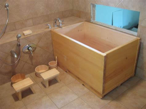 japanese ofuro | Japanese bathroom design, Japanese bathroom, Japanese bathtub