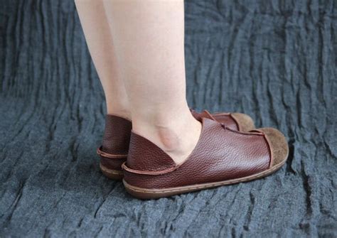 Brown Handmade ShoesOxford Women Shoes Flat Shoes Retro | Etsy | Women oxford shoes, Flat shoes ...