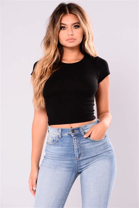 Jaclyn Crop Top - Black Black Crop Top Outfit, Crop Top Outfits, Black ...