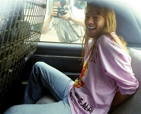 Axl Rose being arrested at Kennedy Airport, 1992. : r/OldSchoolCool