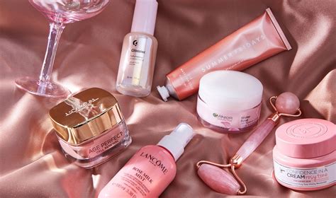 9 Pink-Themed Valentine’s Day Skin-Care Gifts to Shop for Your Galentines | Skincare.com