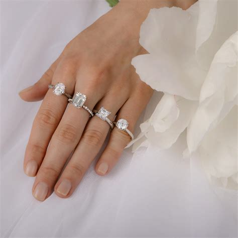 Aggregate more than 63 types of diamond rings best - vova.edu.vn