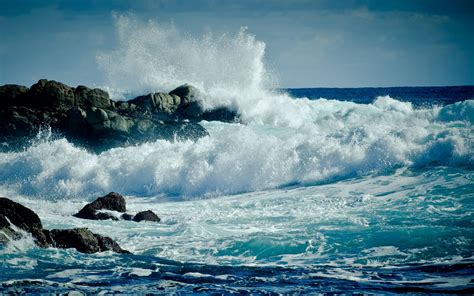 Wave Full HD Wallpaper and Background Image | 2560x1600 | ID:152303